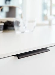 TCO - uchwyt EDGE STRAIGHT L - 320 czarny mat