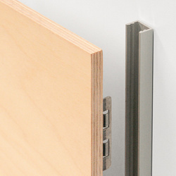 System mocowania paneli do wpinania